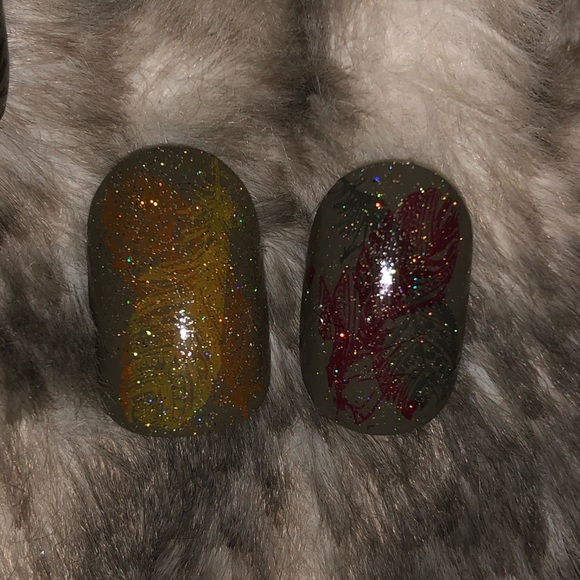 Fall trees and feathers custom press on nails - Picture 7 of 8